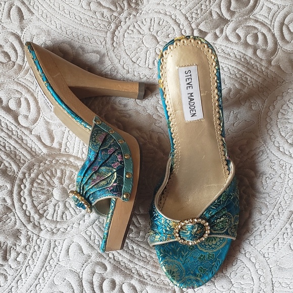 Steve Madden Shoes - 🆕️Steve Madden-Heels (Rare)